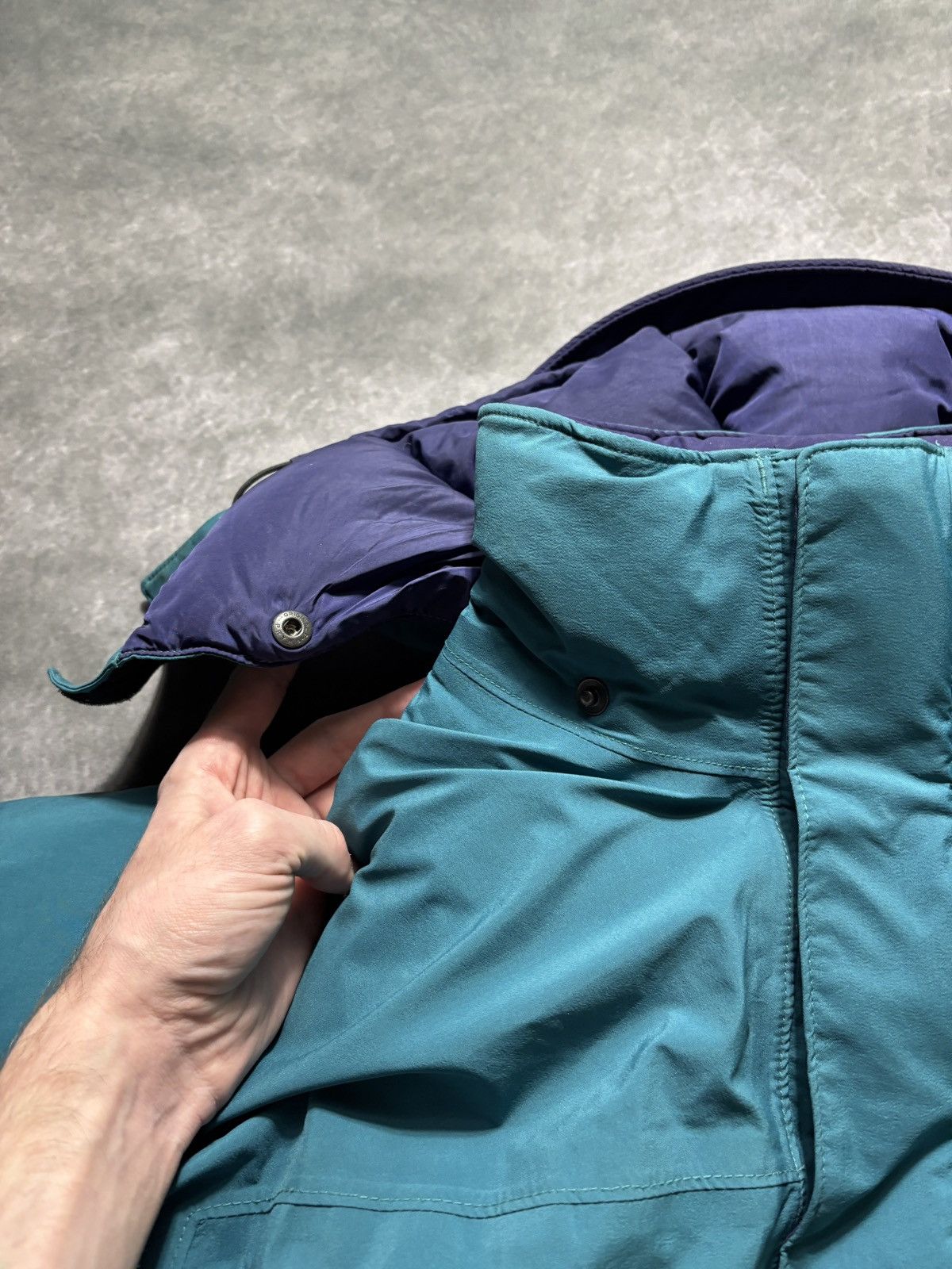 Mountain Equipment Company Vintage MEC Down Jacket Puffer Coat Co-op TNF Goose Hood CAN Size US M / EU 48-50 / 2 - 9 Thumbnail