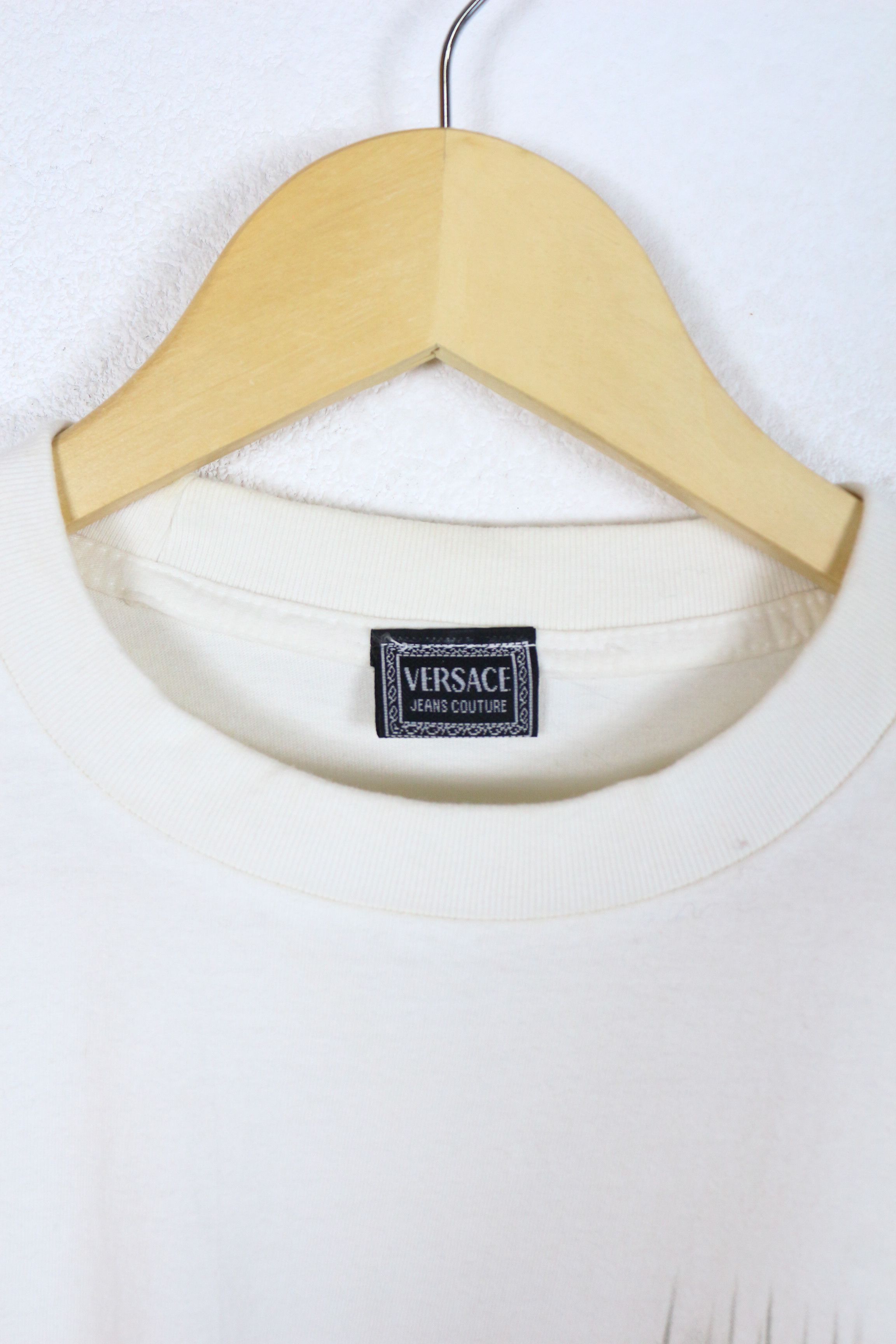 Versace Jeans Couture Vintage Versace Jeans Couture Logo Medusa T-shirt Tee 90s Size US M / EU 48-50 / 2 - 4 Thumbnail