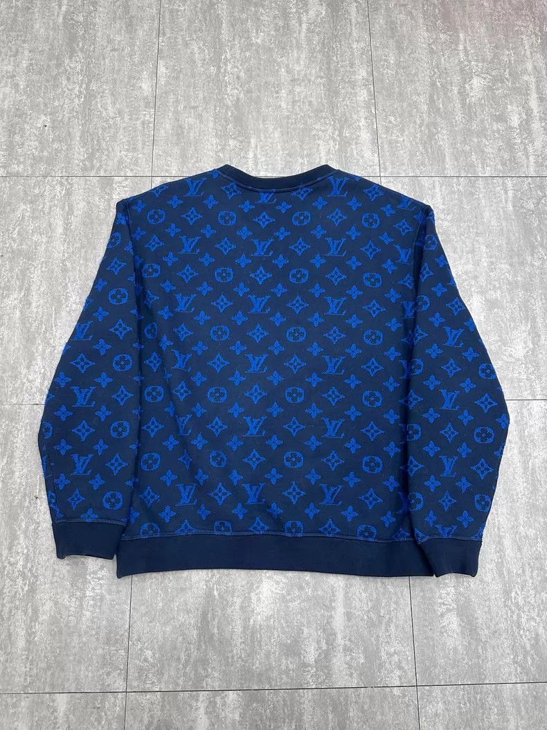 Louis Vuitton Louis Vuitton Blue full-logo long-sleeve sweatshirt Size US XL / EU 56 / 4 - 2 Thumbnail
