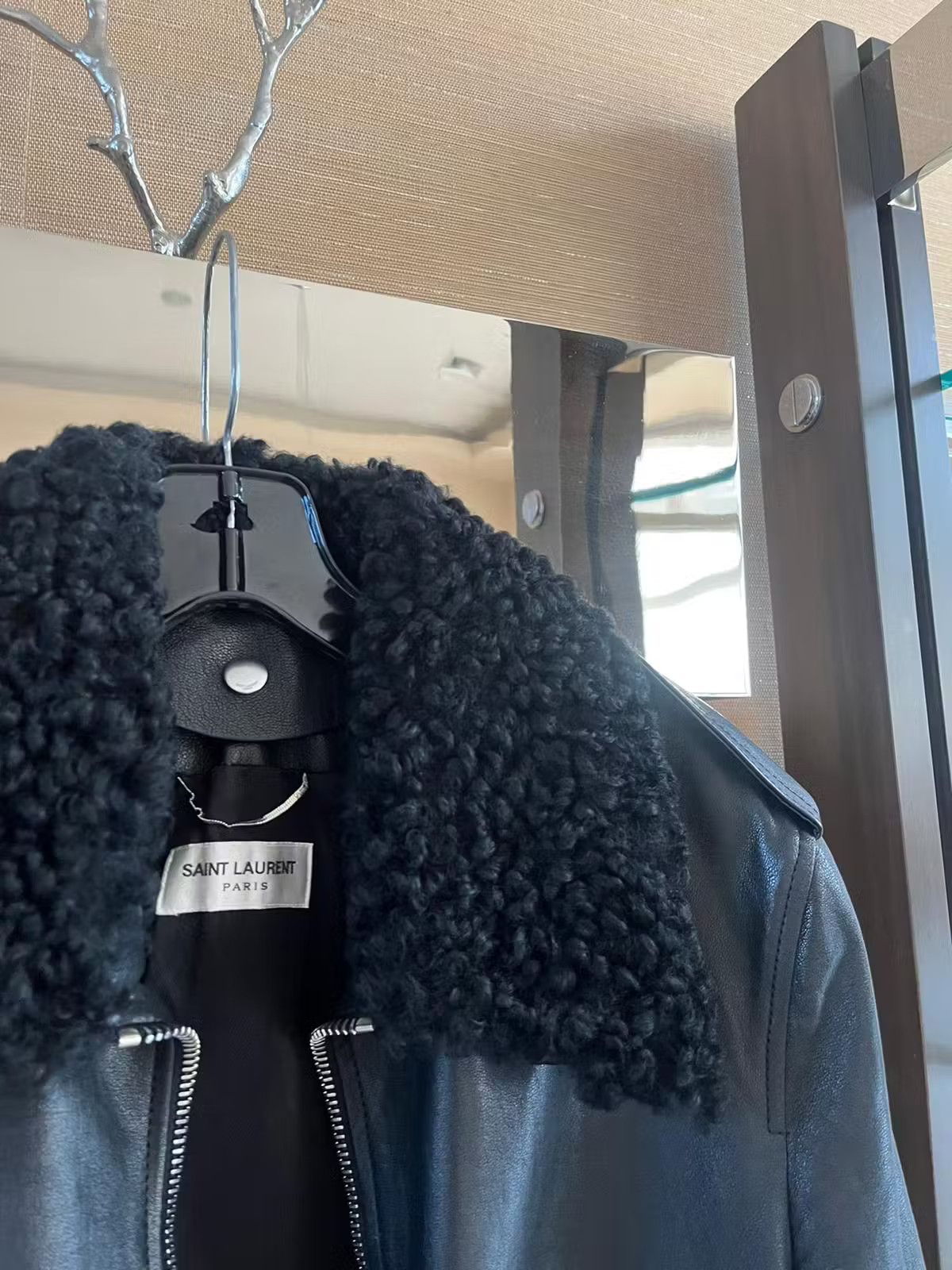 Saint Laurent Paris Shearling Collar Leather Jacket in Black Size US S / EU 44-46 / 1 - 8 Thumbnail