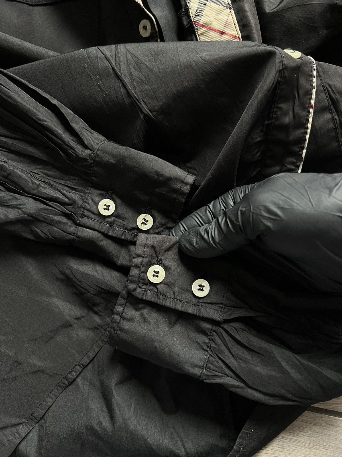 Burberry Burberry Shirt Nova Check Black Size L / US 10 / IT 46 - 9 Thumbnail