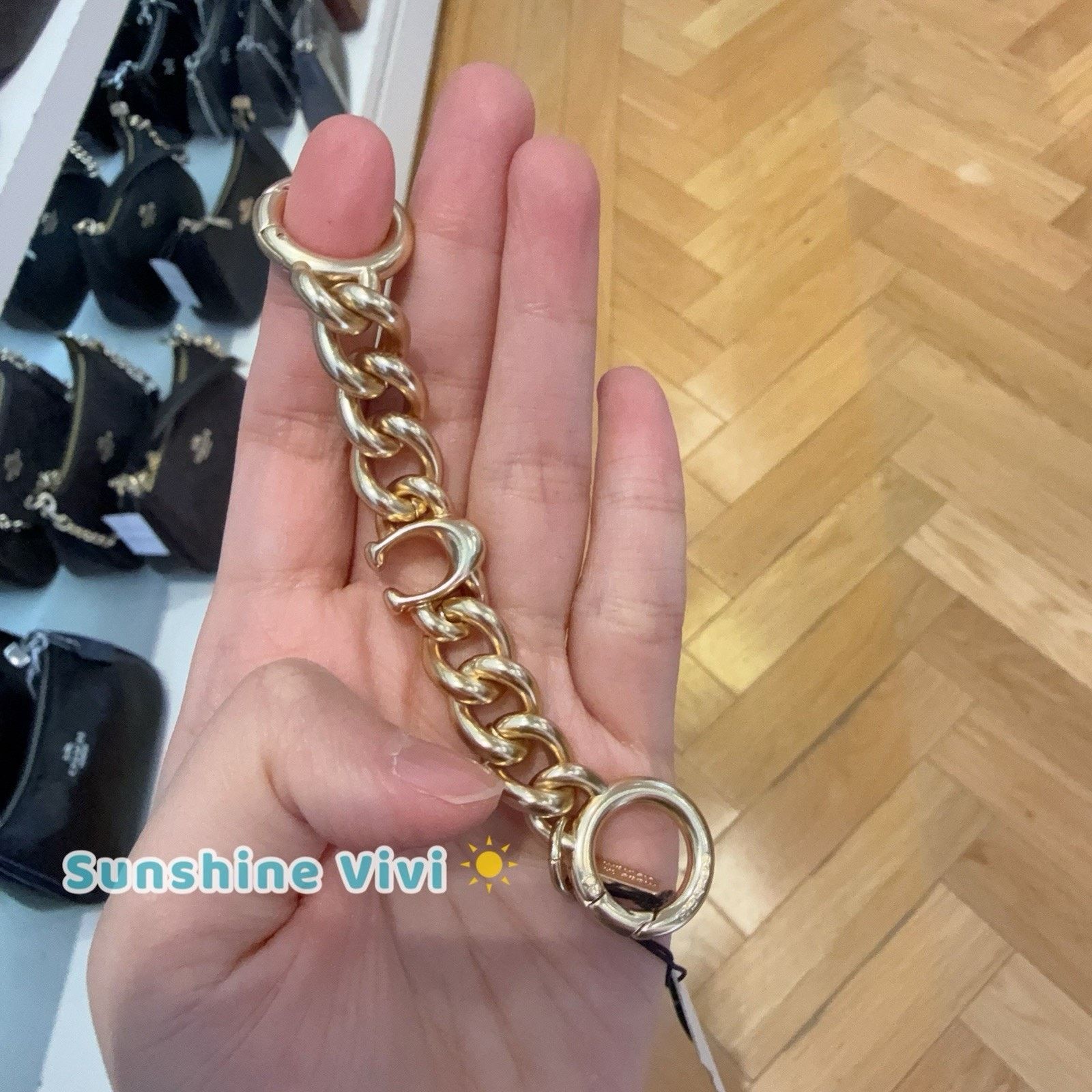 Coach NWT Coach Signature Strap Extender CCI21 Gold Plated metal Size ONE SIZE - 1 Thumbnail