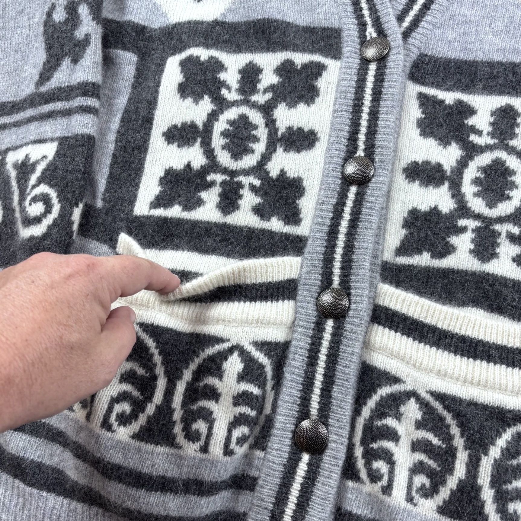 Vintage VINTAGE IB Diffusion Cardigan Sweater Womens L Gray Geometric 1991 Rabbit Hair Size L / US 10 / IT 46 - 4 Thumbnail