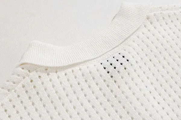 VIBE Korean fashion beige knit polo top Size US L / EU 52-54 / 3 - 6 Thumbnail