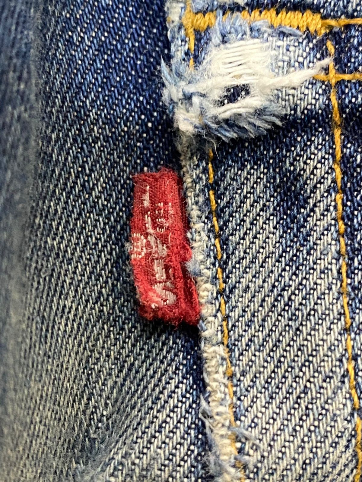 Levi's Vintage Clothing Vintage Japan Levis501 Y2K Blue Wash Distressed Loose Jeans Size US 31 - 11 Thumbnail