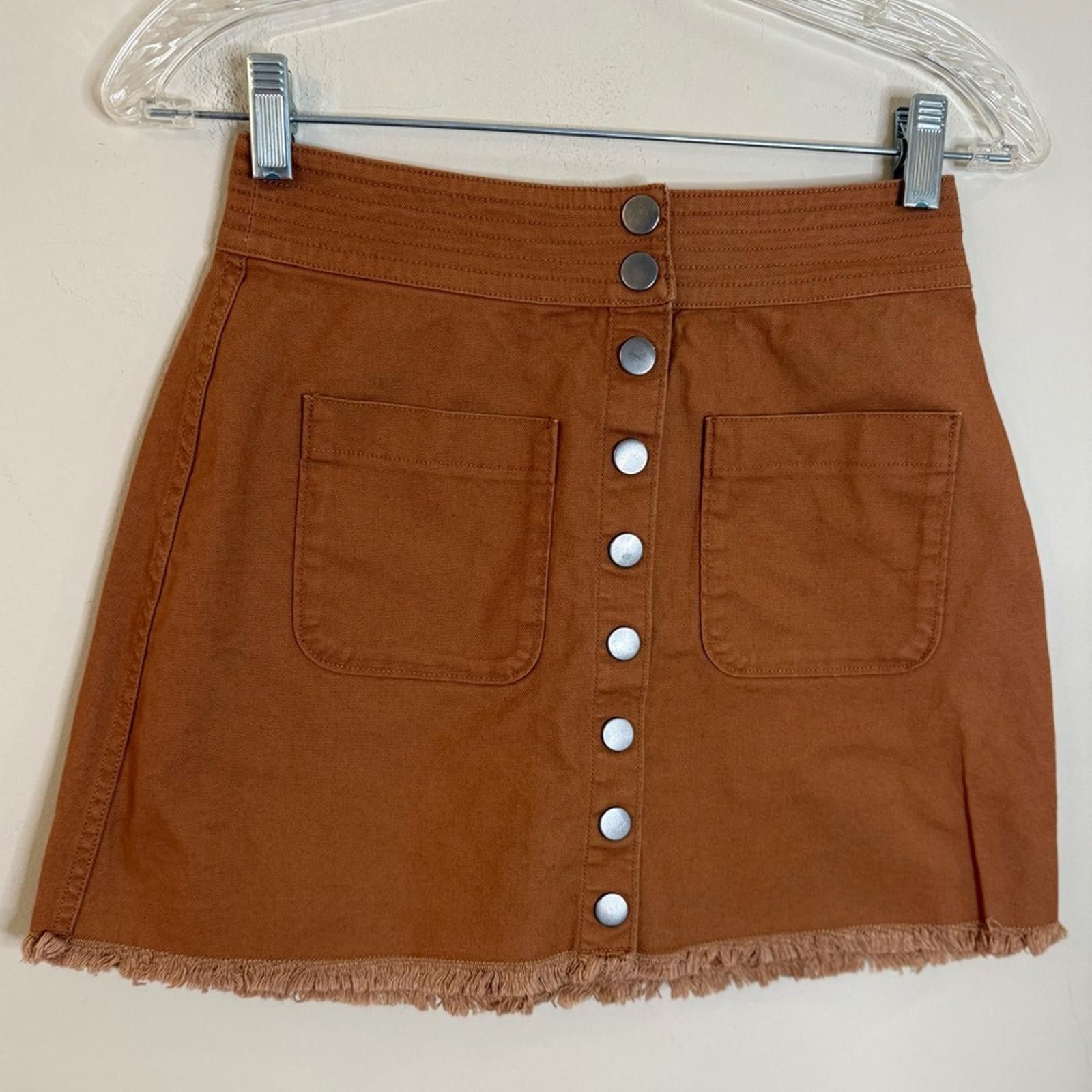 Madewell Madewell light brown denim mini skirt snaps frayed hem SZ 00 Size 24" / US 00 / IT 34 - 1 Thumbnail