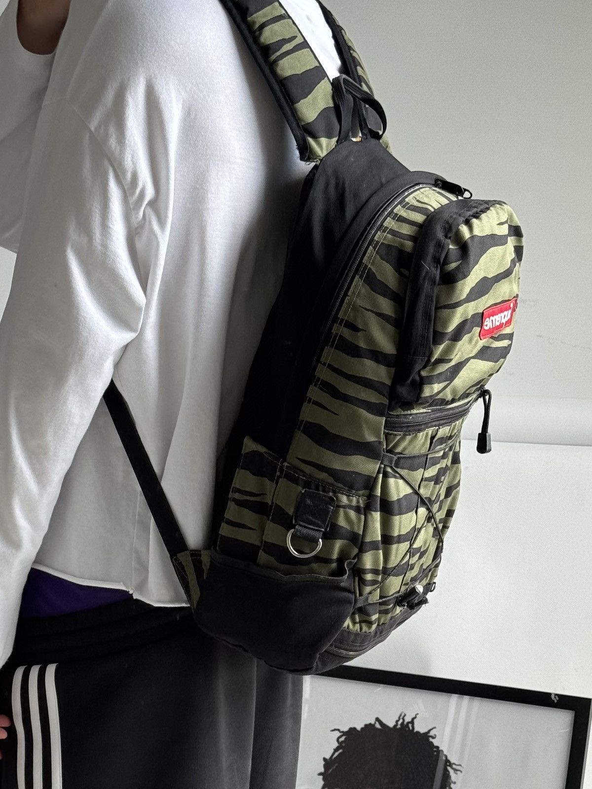 Supreme Vintage Archive Supreme 00s Box Logo Olive Zebra Backpack Size ONE SIZE - 6 Thumbnail