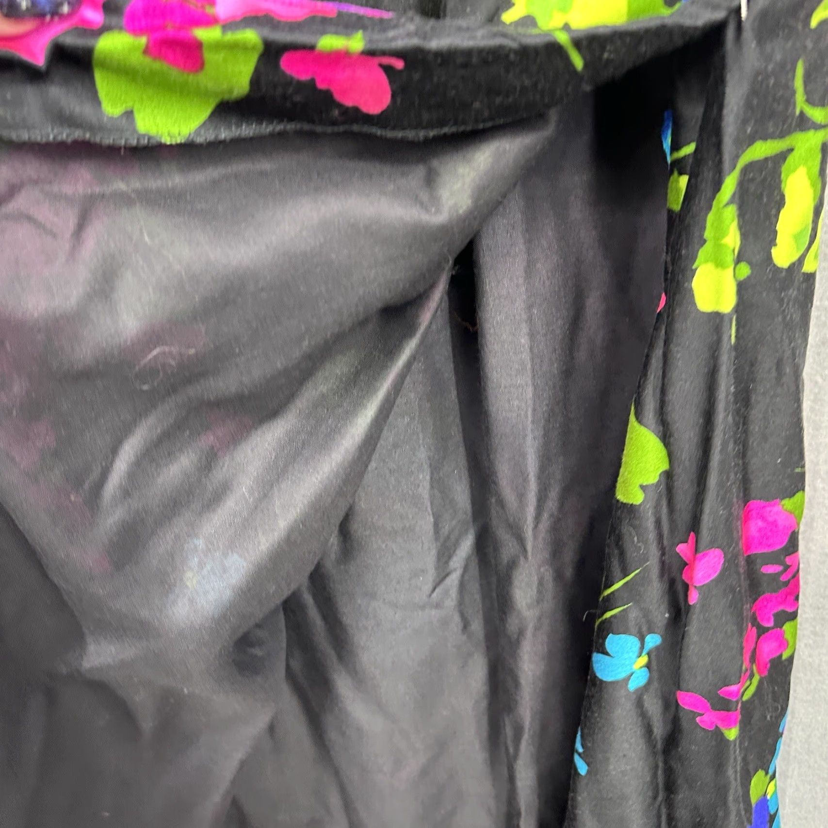 Vintage VINTAGE Leslie Fay Skirt Women Long Maxi 60s 70s Floral Black Button Wrap L Womens Size 36" / US 14 / IT 50 - 6 Thumbnail
