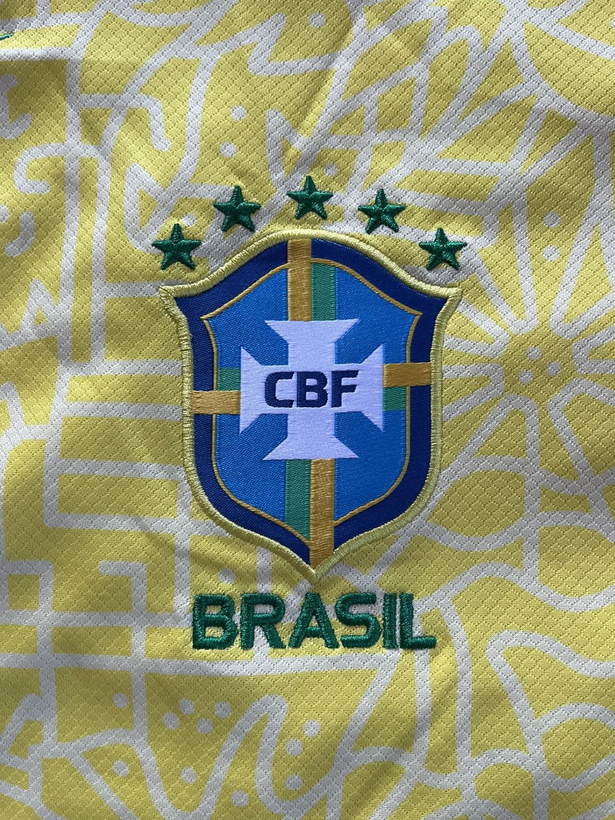 Nike × Vintage Vintage Brazil Home Jearsy 2024 Yellow/Green XL Size US XL / EU 56 / 4 - 4 Thumbnail