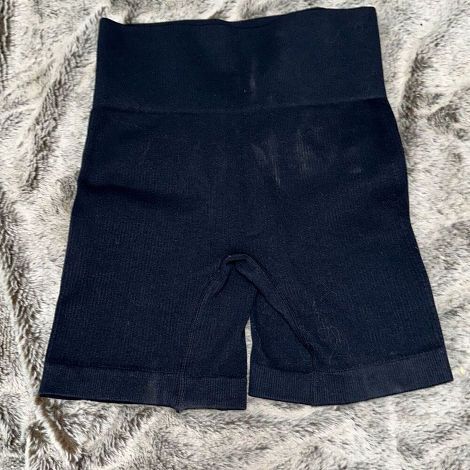 Other Amazon Black Ribbed Bike Shorts | Sz S (NO SIZE TAG) Size 27" / US 4 / IT 40 - 2 Thumbnail