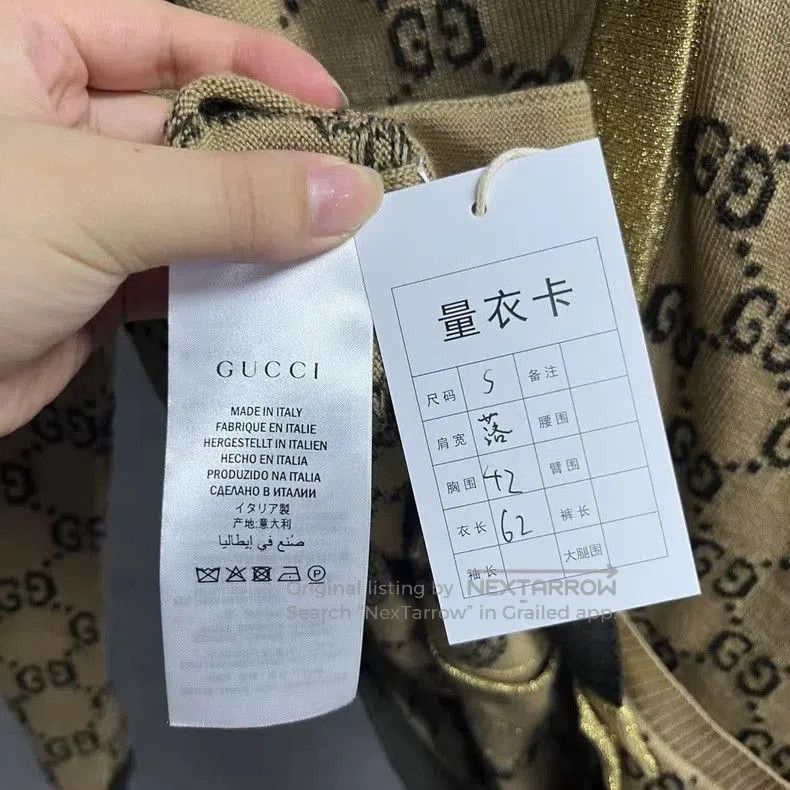 Gucci Gucci Gold Logo V-Neck Knit Cardigan. Size US S / EU 44-46 / 1 - 4 Thumbnail