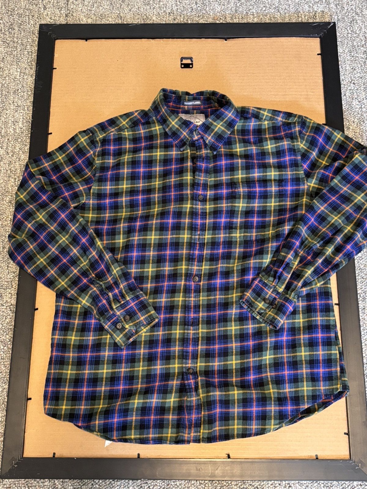 St. Johns Bay St. John's Bay L Plaid Brushed Flannel Button-Up Blue Green Size US L / EU 52-54 / 3 - 1 Thumbnail