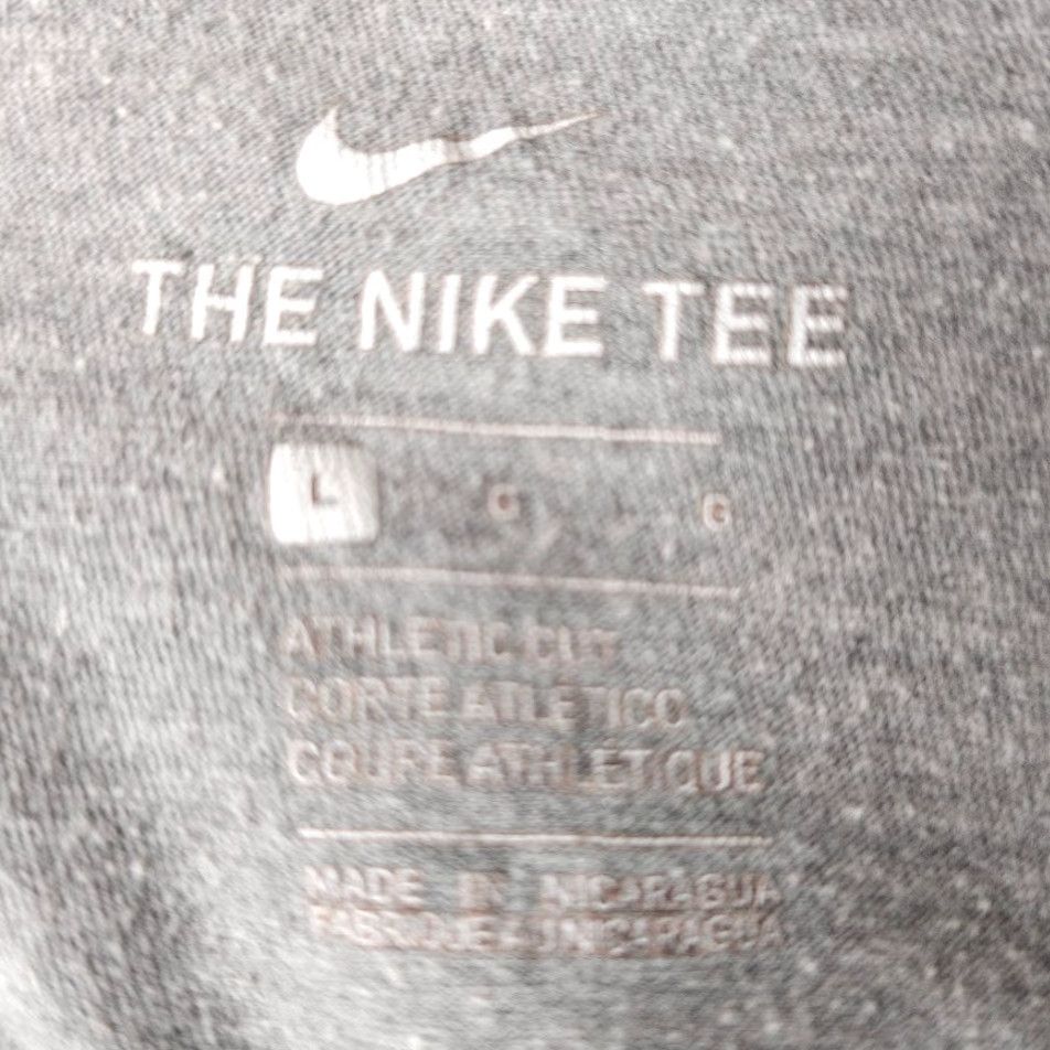 Nike **Nike Mens Large Gray T-Shirt Big Swoosh Streetwear** User: Nike Mens Large Gray T-Shirt Big Swoosh Streetwear Size US L / EU 52-54 / 3 - 6 Thumbnail