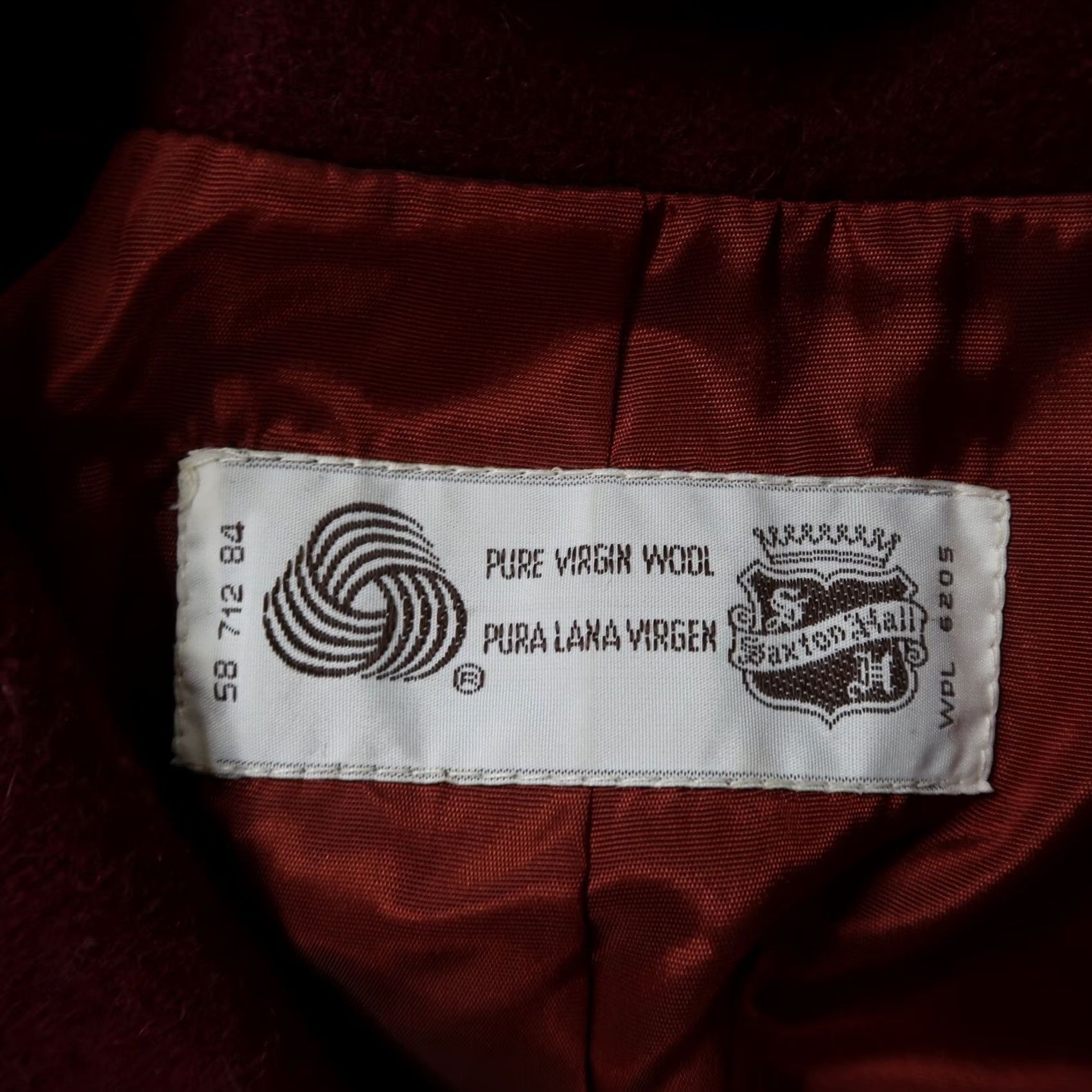 Vintage VINTAGE Saxton Hall Coat Woman's 20 Red Wool Long Overcoat Button Lined 80s 90s USA Mens Women Girls Size 3XL / US 20-22 - 3 Thumbnail