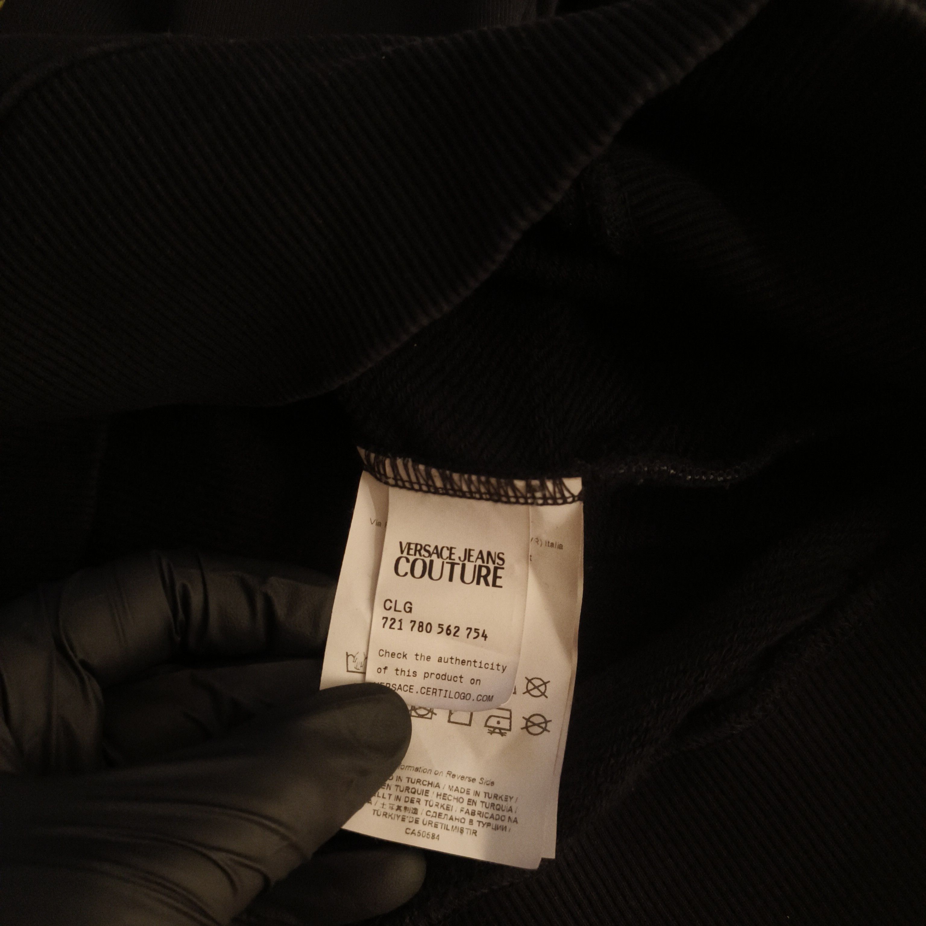 Versace Jeans Couture Versace Jeans Couture Oversized Black Logo Hoodie Size US M / EU 48-50 / 2 - 5 Thumbnail