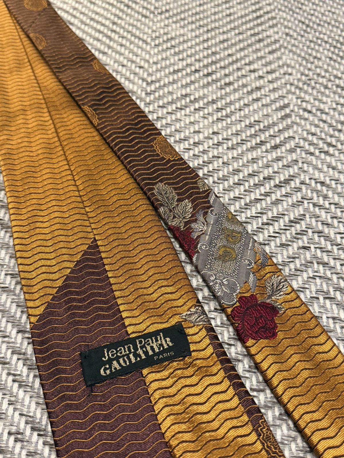 Jean Paul Gaultier Jean Paul Gaultier Rose Jacquard Pattern Tie Size ONE SIZE - 6 Thumbnail