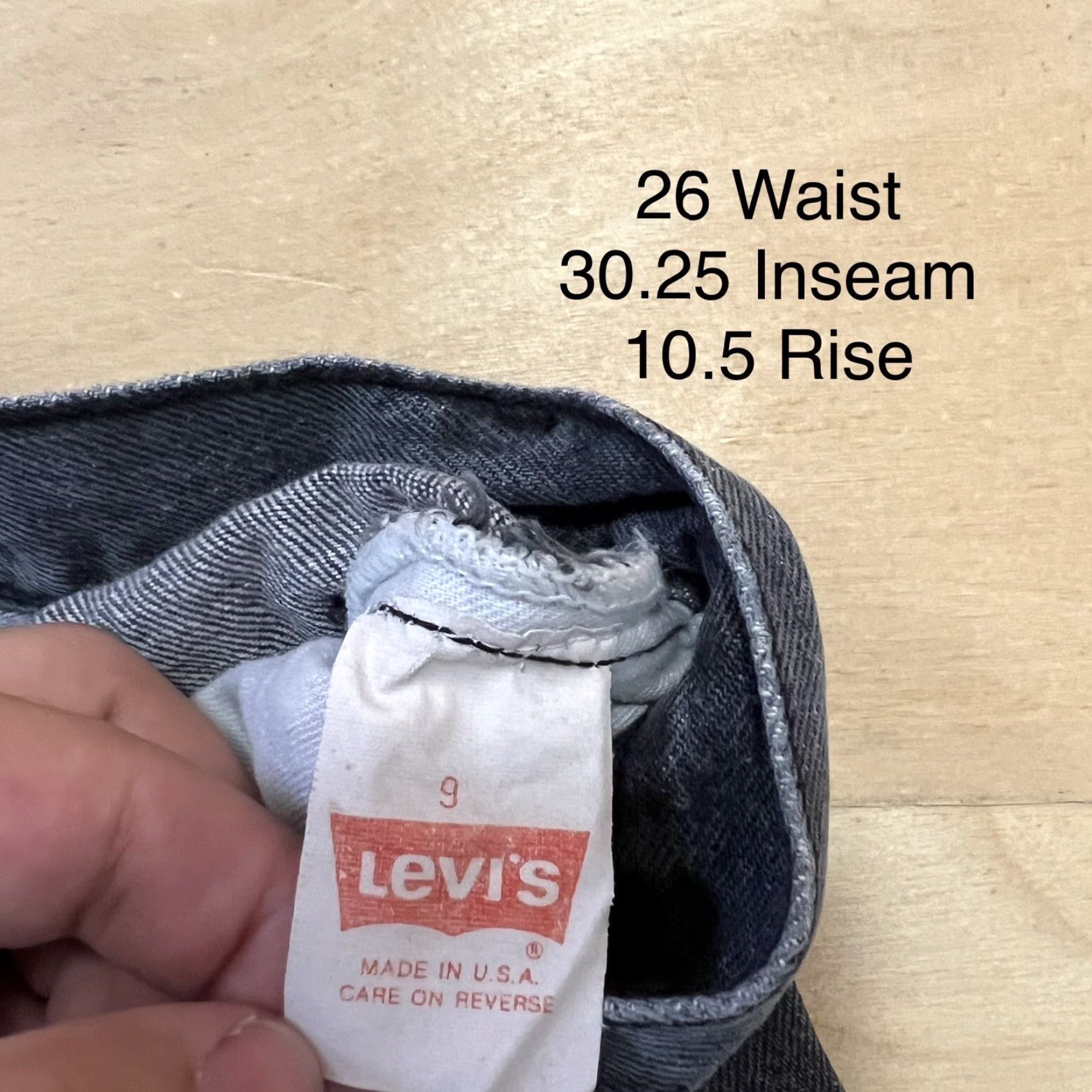 Levi's VINTAGE Levi's 501 Jeans 26x30 Black Womens Jeans 501 80s Size 26" / US 2 / IT 38 - 6 Thumbnail