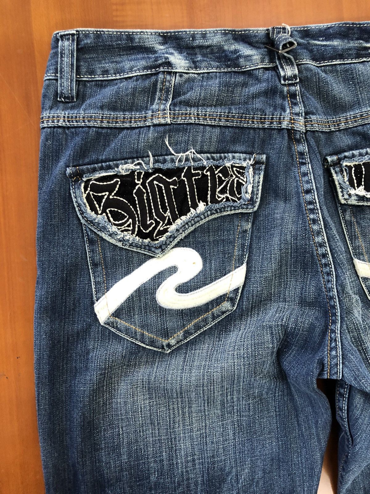 Vintage Big Train Osaka Embroidered Jeans Size US 34 / EU 50 - 5 Thumbnail
