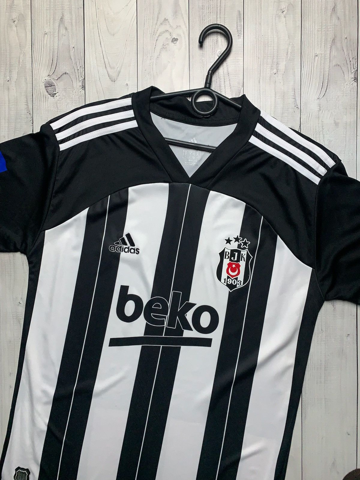 Vintage Vintage Besiktas striped tee size M Size US M / EU 48-50 / 2 - 2 Thumbnail