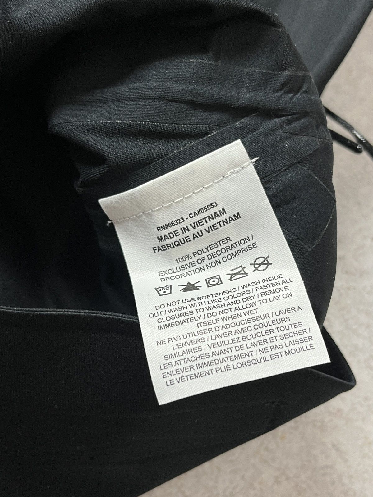 Nike DDP NWT Nike Storm-Fit ADV A.P.S Fitness Jacket Rough Black Size US L / EU 52-54 / 3 - 9 Thumbnail