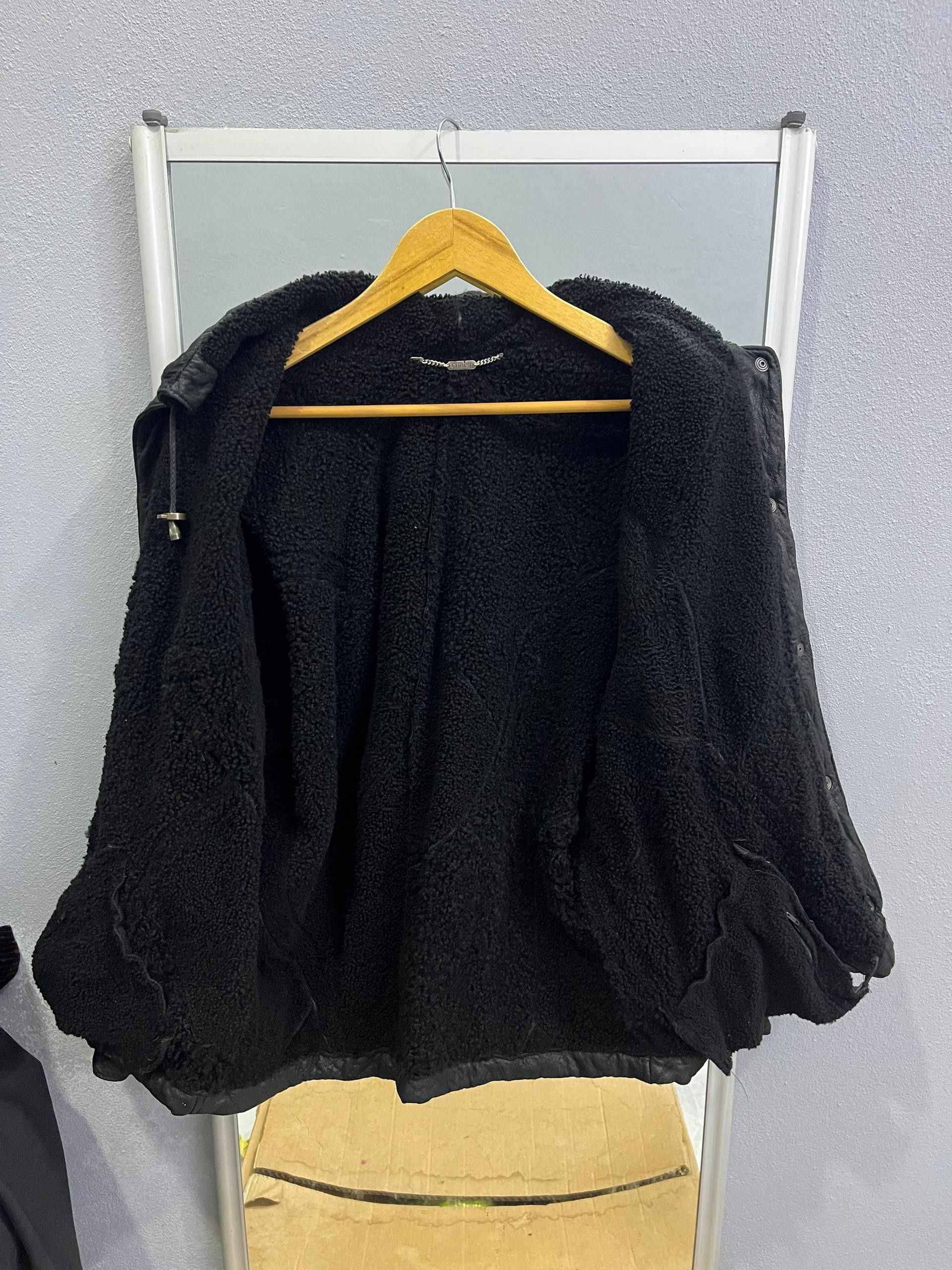 Vintage Vintage Black Leather Jacket Sherpa Lined 90s Boxy Fit Size US M / EU 48-50 / 2 - 7 Thumbnail
