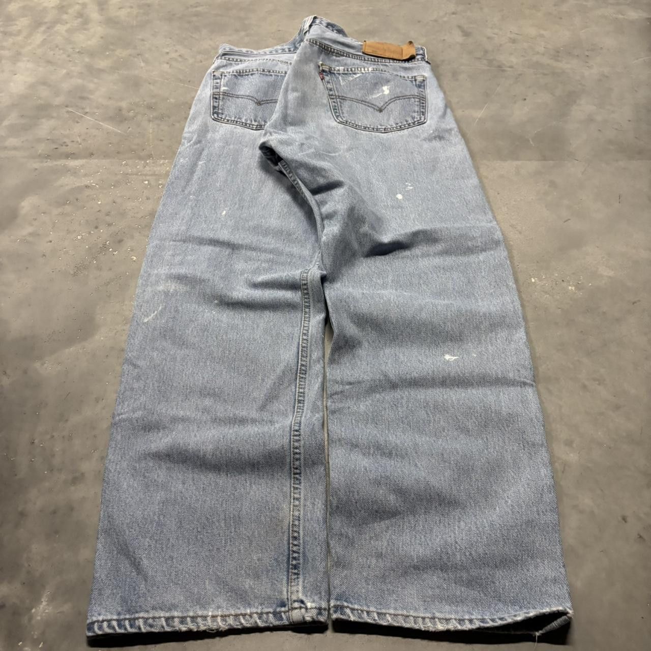 Levi's × Vintage Crazy Vintage 90s Faded Light Wash Levi’s 501 Denim Jeans! Size US 36 / EU 52 - 4 Thumbnail