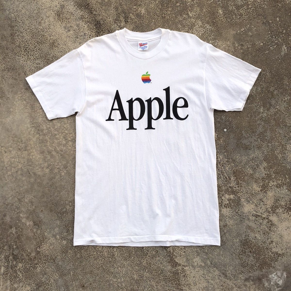 Apple × Vintage APPLE Mackintosh OG Logo T-Shirt Size US L / EU 52-54 / 3 - 1 Thumbnail