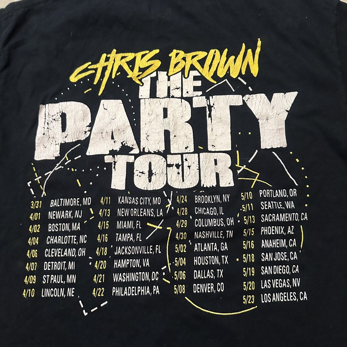 Band Tees Chris Brown The Party Tour Rap Tee Shirt Size M Size US M / EU 48-50 / 2 - 5 Thumbnail