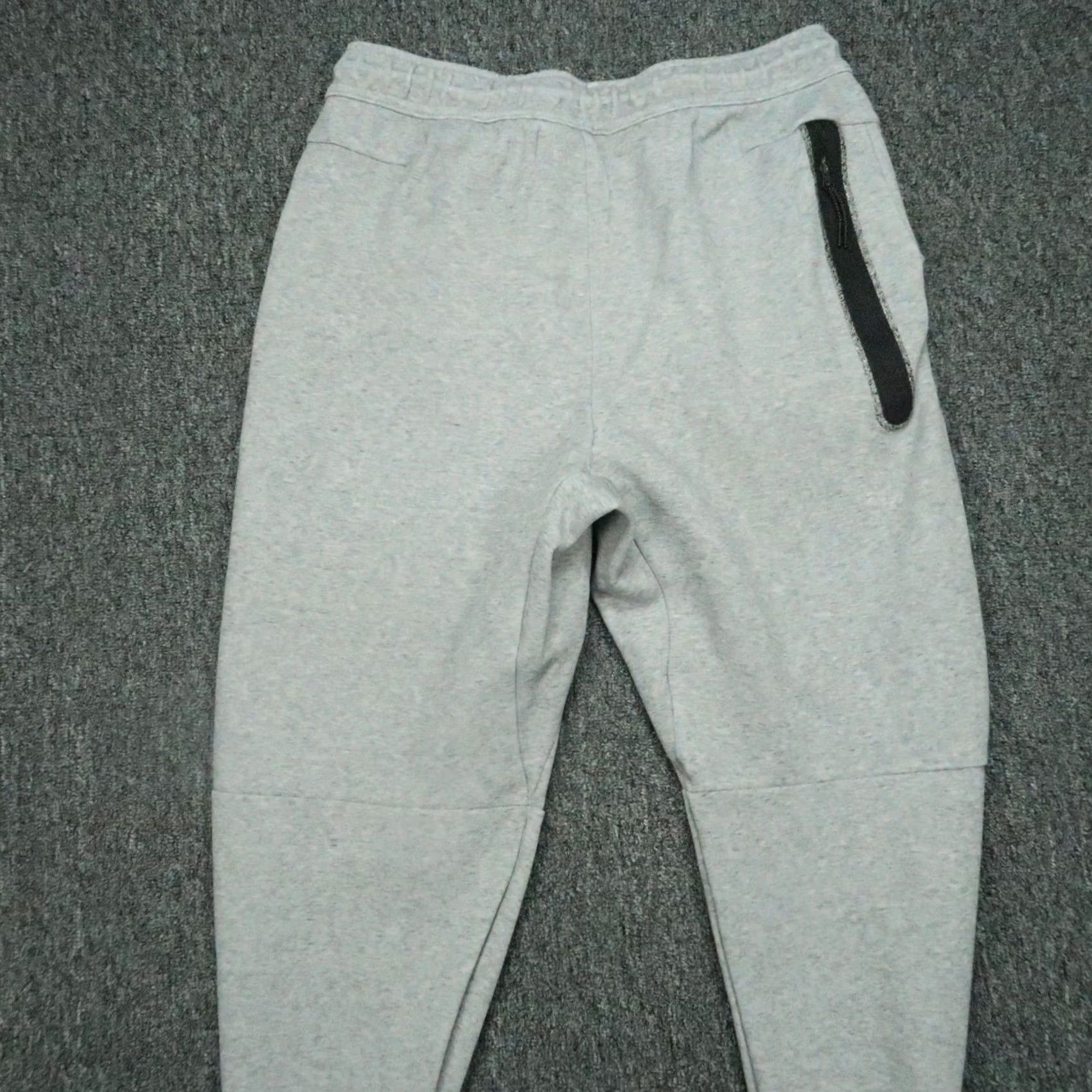 Nike Nike Pants Mens Large Gray Tech Fleece Joggers Athletic Zip Pocket Sporty Size US 33 - 5 Thumbnail