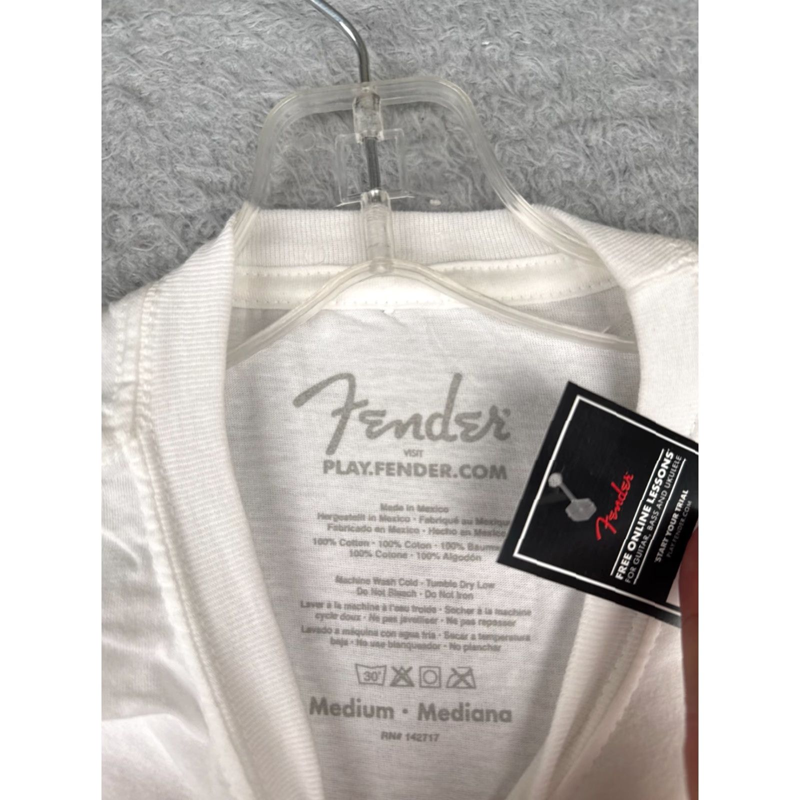 Fender Fender Shirt Men Medium White Red Guitar 1964 Stratocaster 100% Cotton NEW NWT Shirt Mens M White Red Guitar 1964 Stratocaster 100% Cotton NEW NWT Size US M / EU 48-50 / 2 - 7 Thumbnail