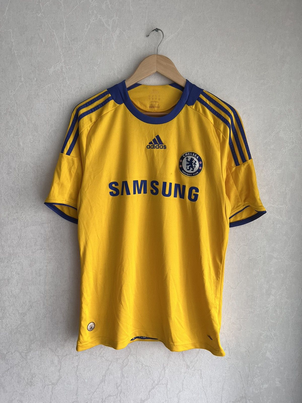 Y2K Adidas Chelsea Football Club Soccer Jersey Size Medium -   Denmark