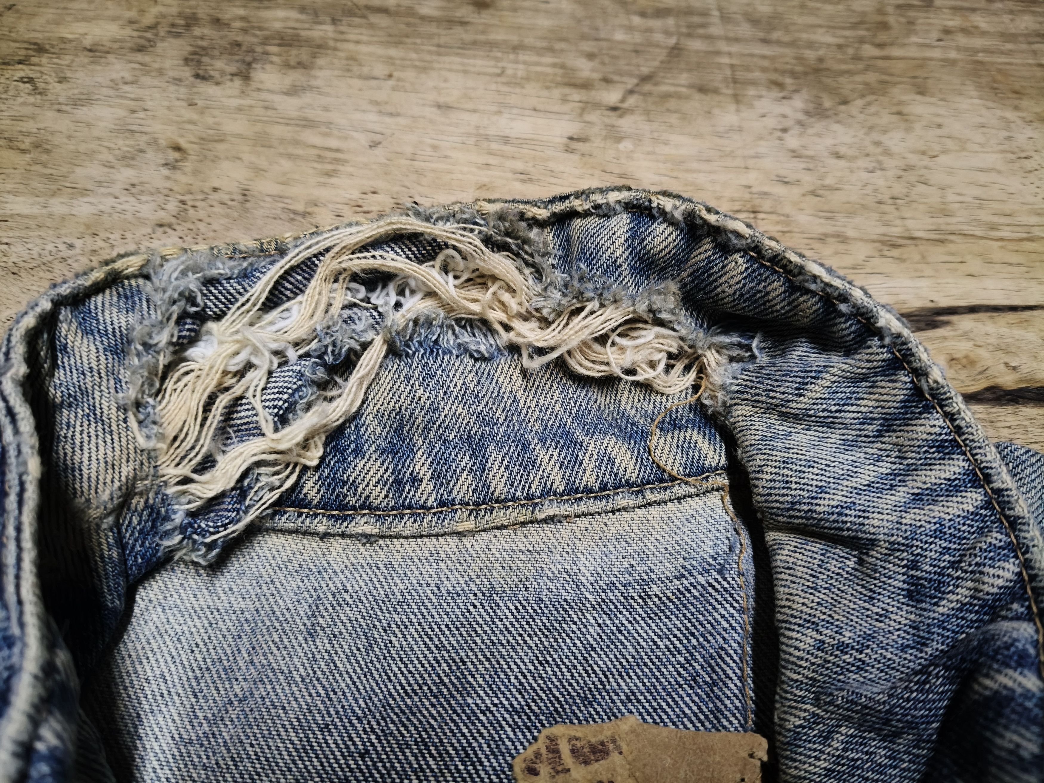Big John Vintage Big John Distressed Denim Jacket Size US L / EU 52-54 / 3 - 11 Thumbnail