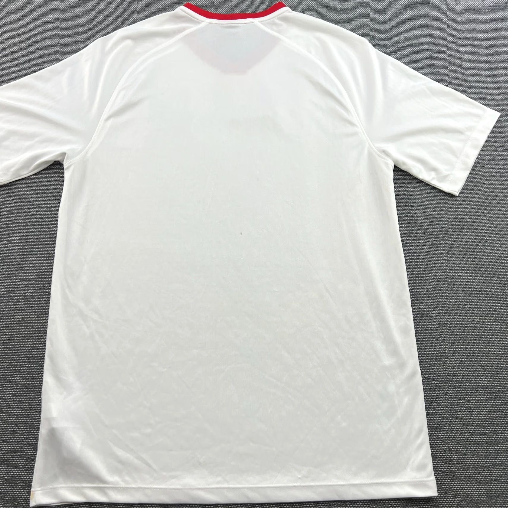 Nike Nike Poland 2018 2019 Home Football Jersey Mens Medium Adult Shirt World Cup White M Short Sleeve Moisture Wicking Quick Dry Sportswear Size US M / EU 48-50 / 2 - 3 Thumbnail