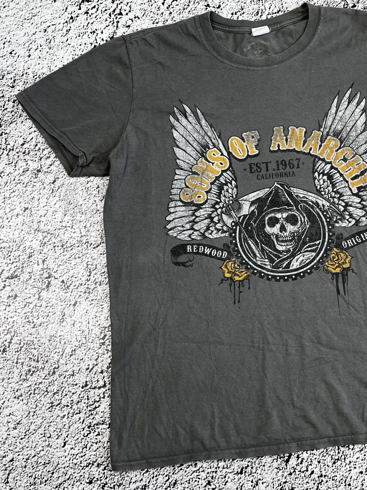 Band Tees Vintage Y2K Suns of Anarchy big logo band tee size L Size US L / EU 52-54 / 3 - 2 Thumbnail