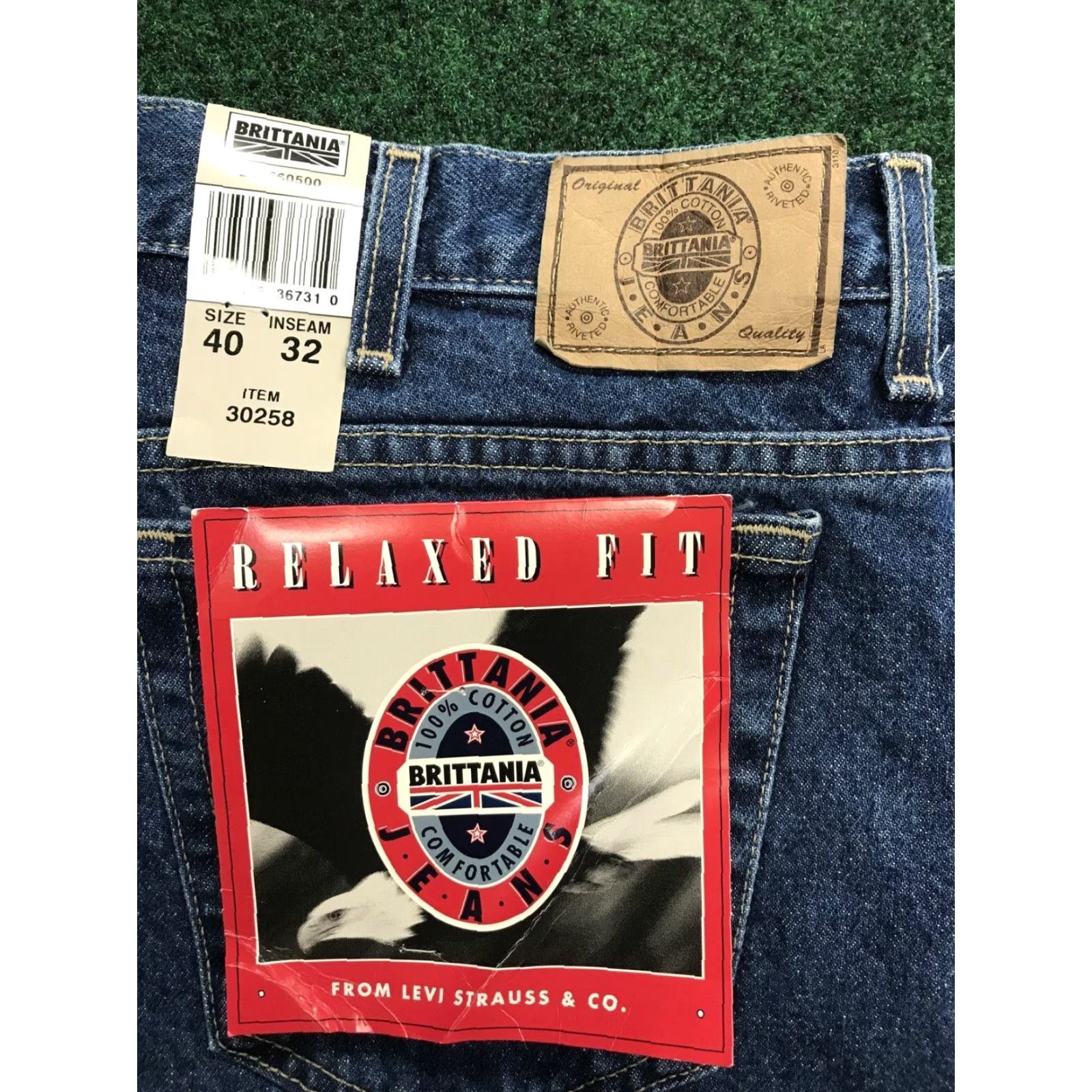 Vintage VINTAGE Brittania Relaxed Fit Jeans Men’s 40x32 80s Medium Wash Denim Retro Size US 40 / EU 56 - 2 Thumbnail