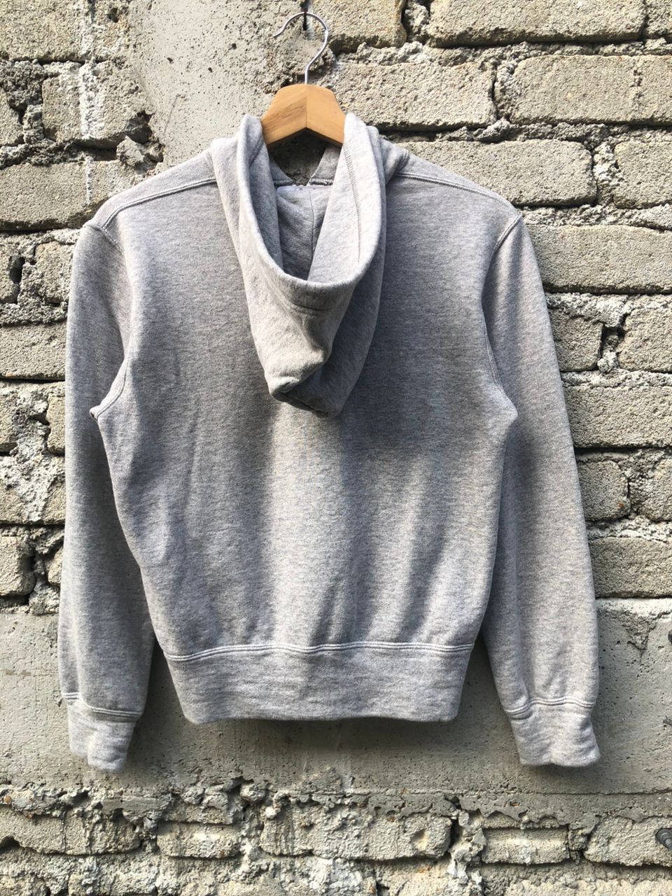 Comme des Garcons PLAY Comme Des Garcons Play Hoodie Zipper Crops AD2023/7 Size M / US 6-8 / IT 42-44 - 3 Thumbnail