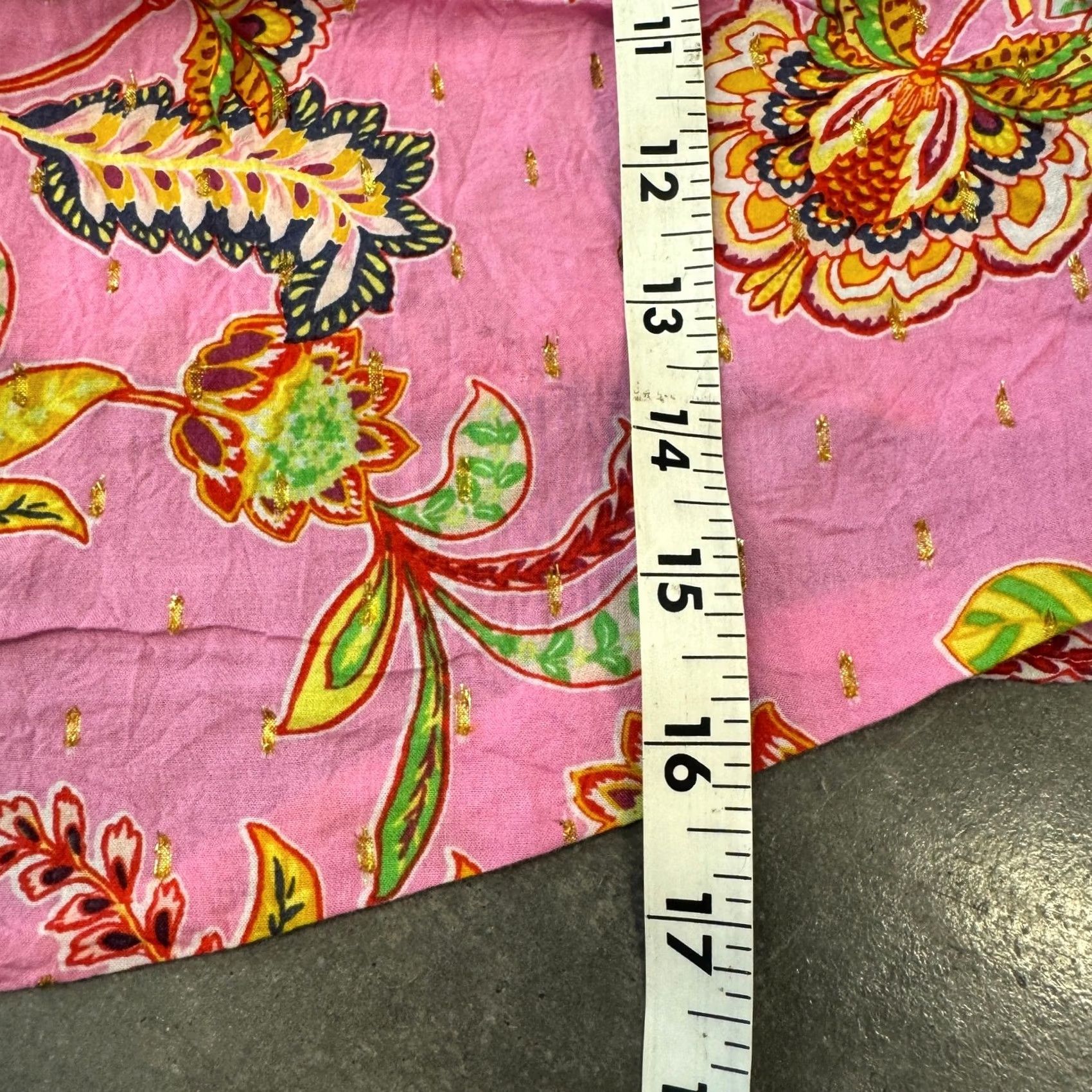 Vintage VINTAGE Aerie AE Pink Floral Metallic Gold Cami Crop Tank Top Tropical M Womens Tank Size M / US 6-8 / IT 42-44 - 5 Thumbnail