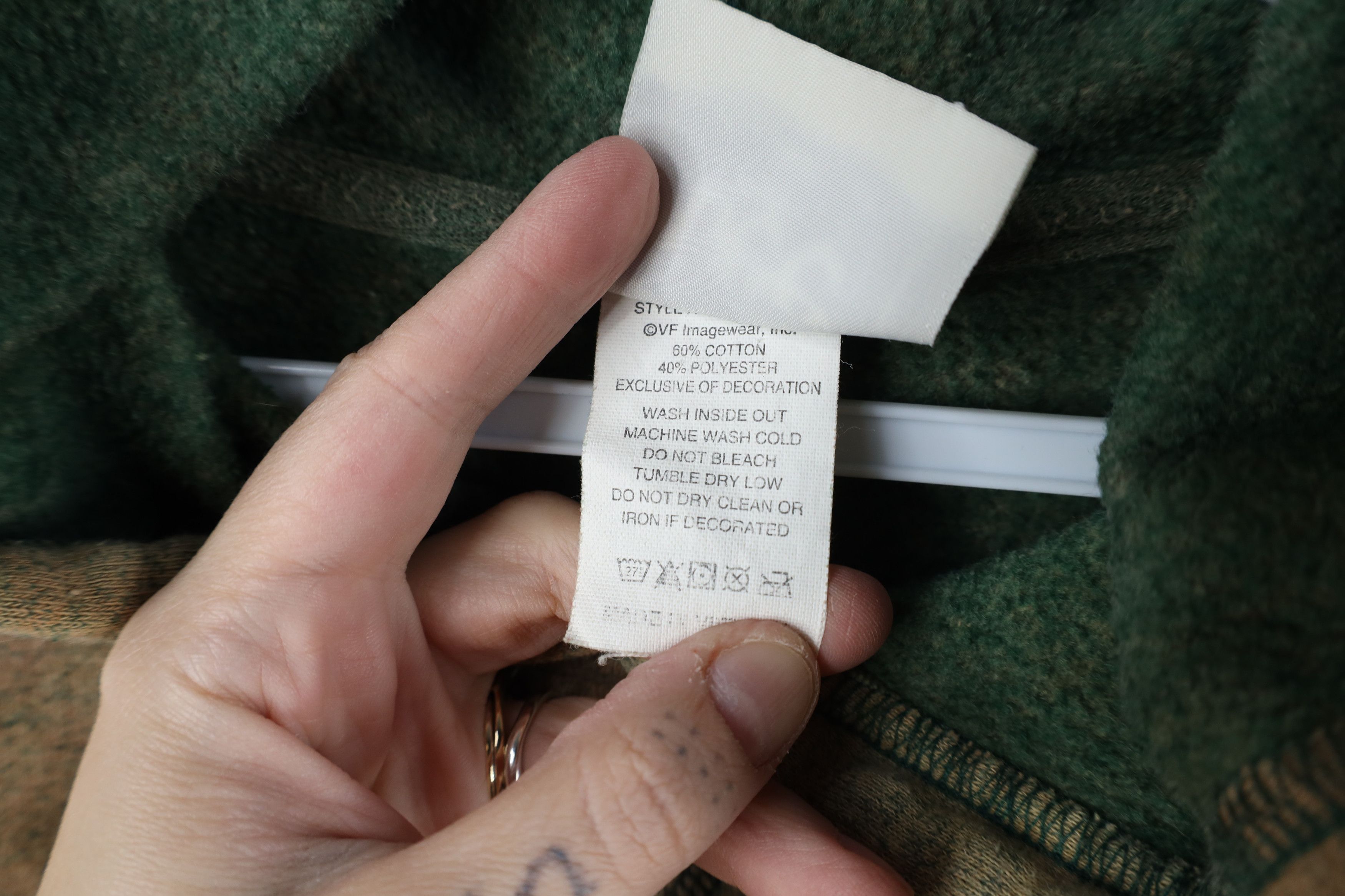 Vintage Vintage 90s Wash Michigan State University Hoodie Sweatshirt Size US XL / EU 56 / 4 - 9 Thumbnail