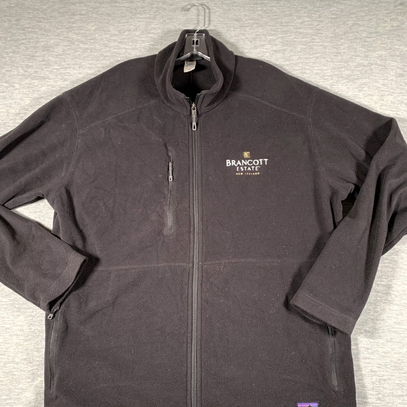 Patagonia Patagonia Synchilla Fleece Jacket Mens XL Black Full Zip Brancott Estate Logo Size US XL / EU 56 / 4 - 2 Thumbnail
