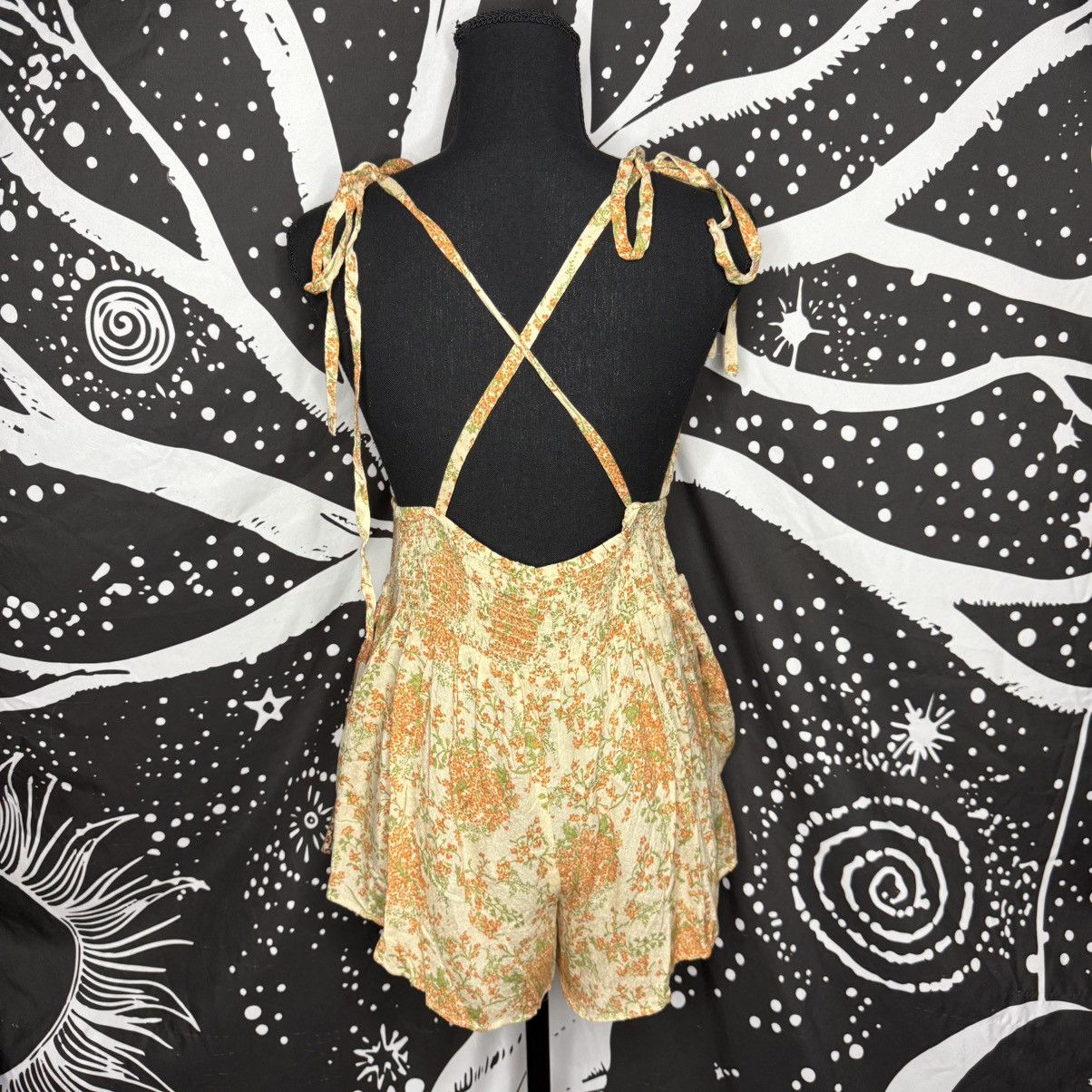 Free People Free People Cream Romper with Orange Floral Print Size S / US 4 / IT 40 - 3 Thumbnail