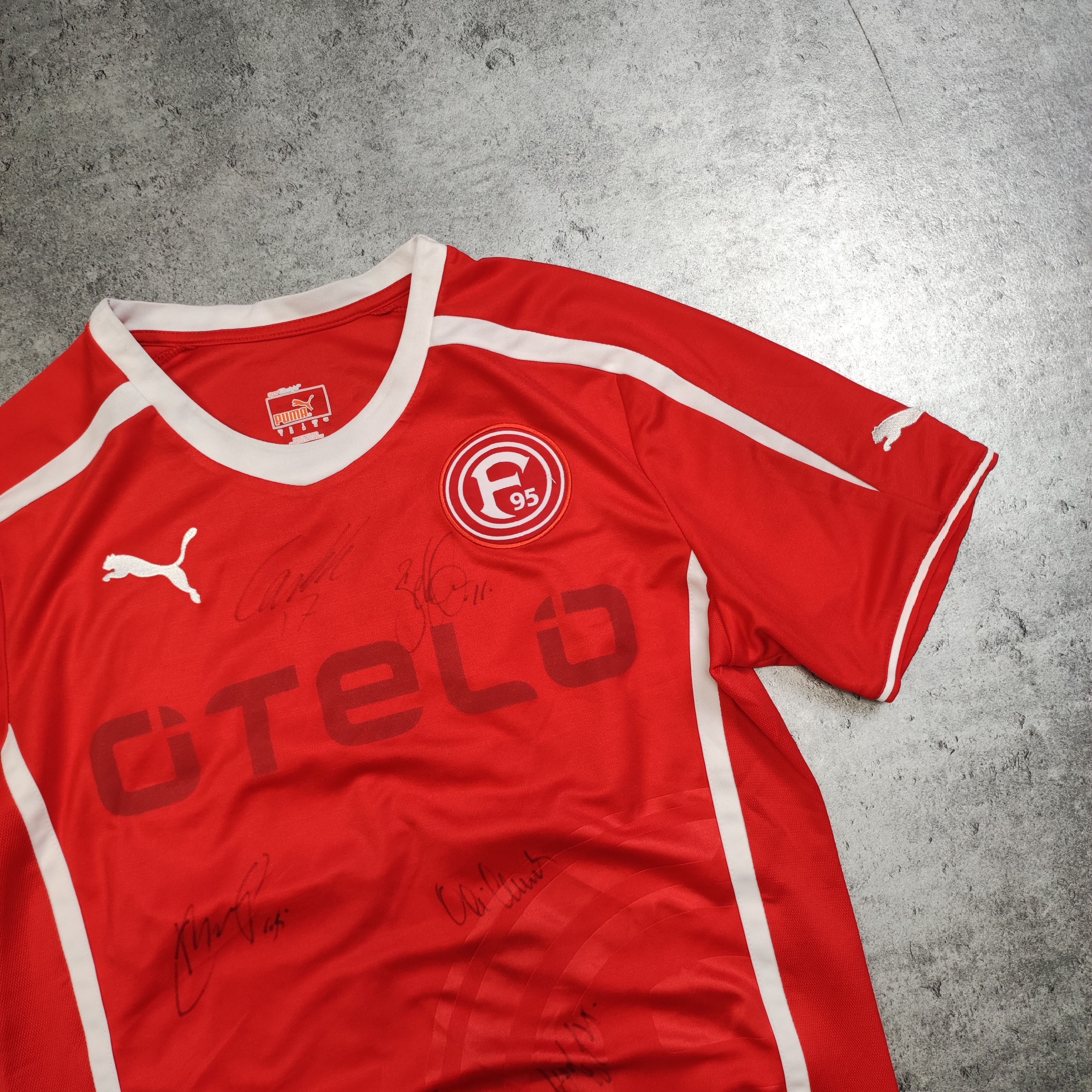 Vintage RARE Signatured Puma Fortuna Dusseldorf #40 Buhl Jersey Size US M / EU 48-50 / 2 - 4 Thumbnail