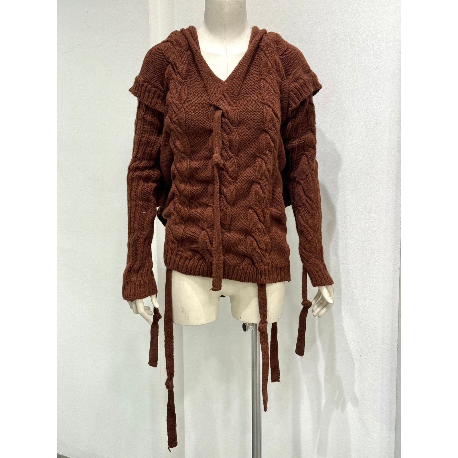 Vivienne Westwood A/W2004 V. Westwood deconstructed cable knit straps sweater Size M / US 6-8 / IT 42-44 - 2 Thumbnail