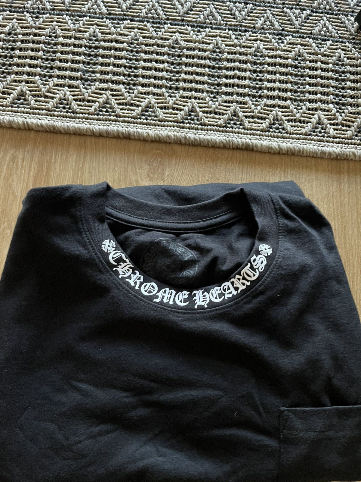 Chrome Hearts Chrome hearts long sleeve neck logo brand new full set Size US L / EU 52-54 / 3 - 8 Thumbnail