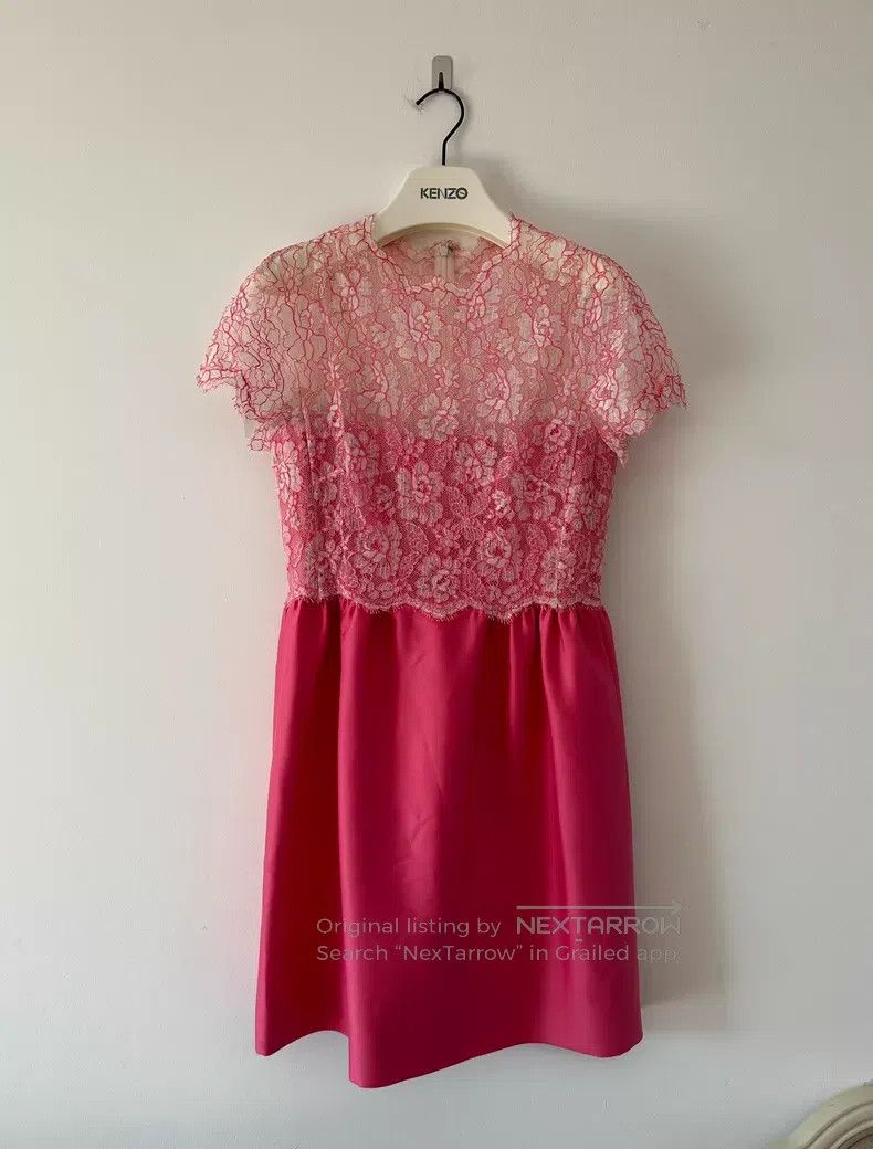 Valentino Valentino Pink lace women's dress Size L / US 10 / IT 46 - 1 Thumbnail