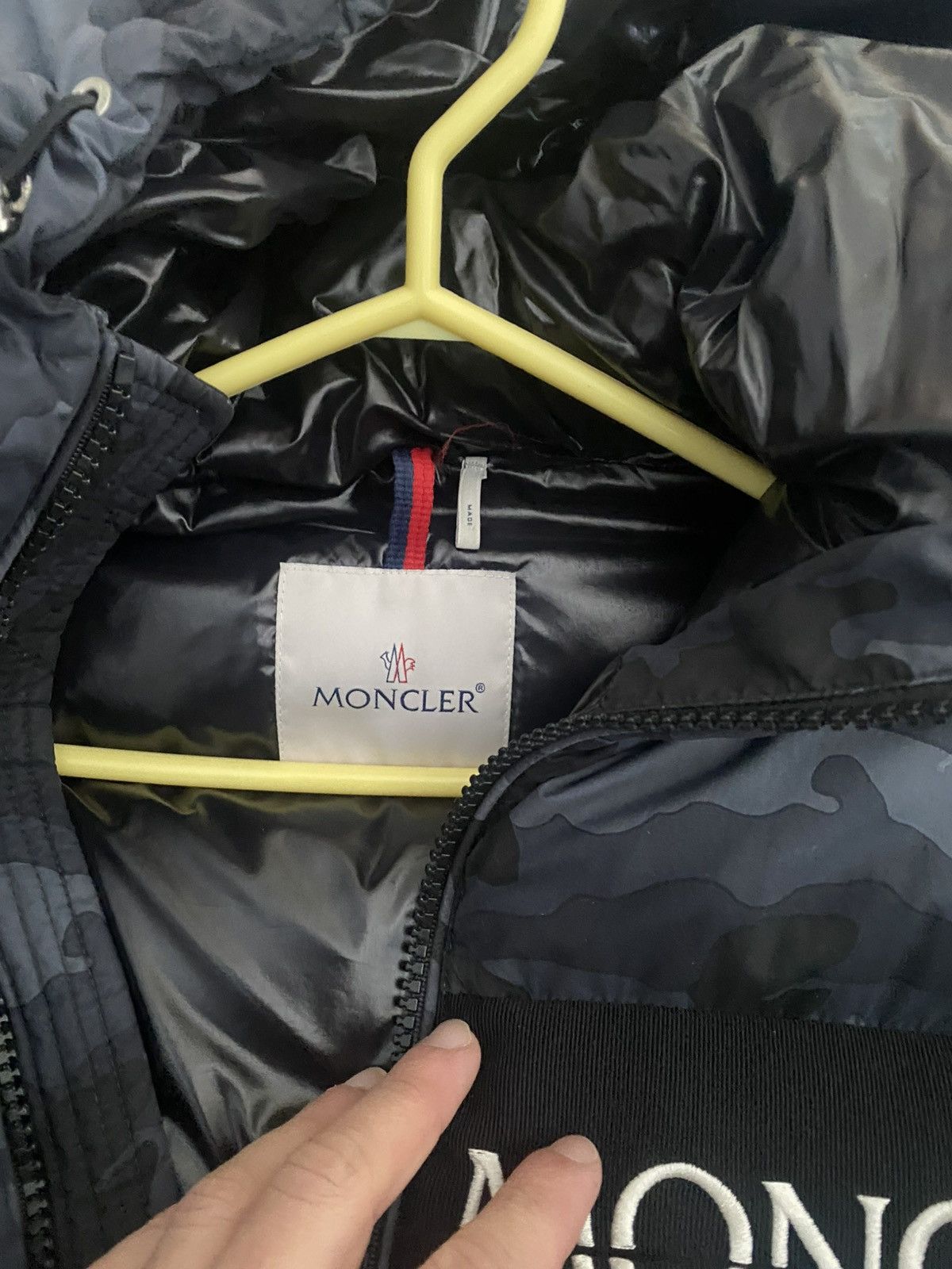 Moncler Moncler Aiton Blue Camo Size US M / EU 48-50 / 2 - 3 Thumbnail