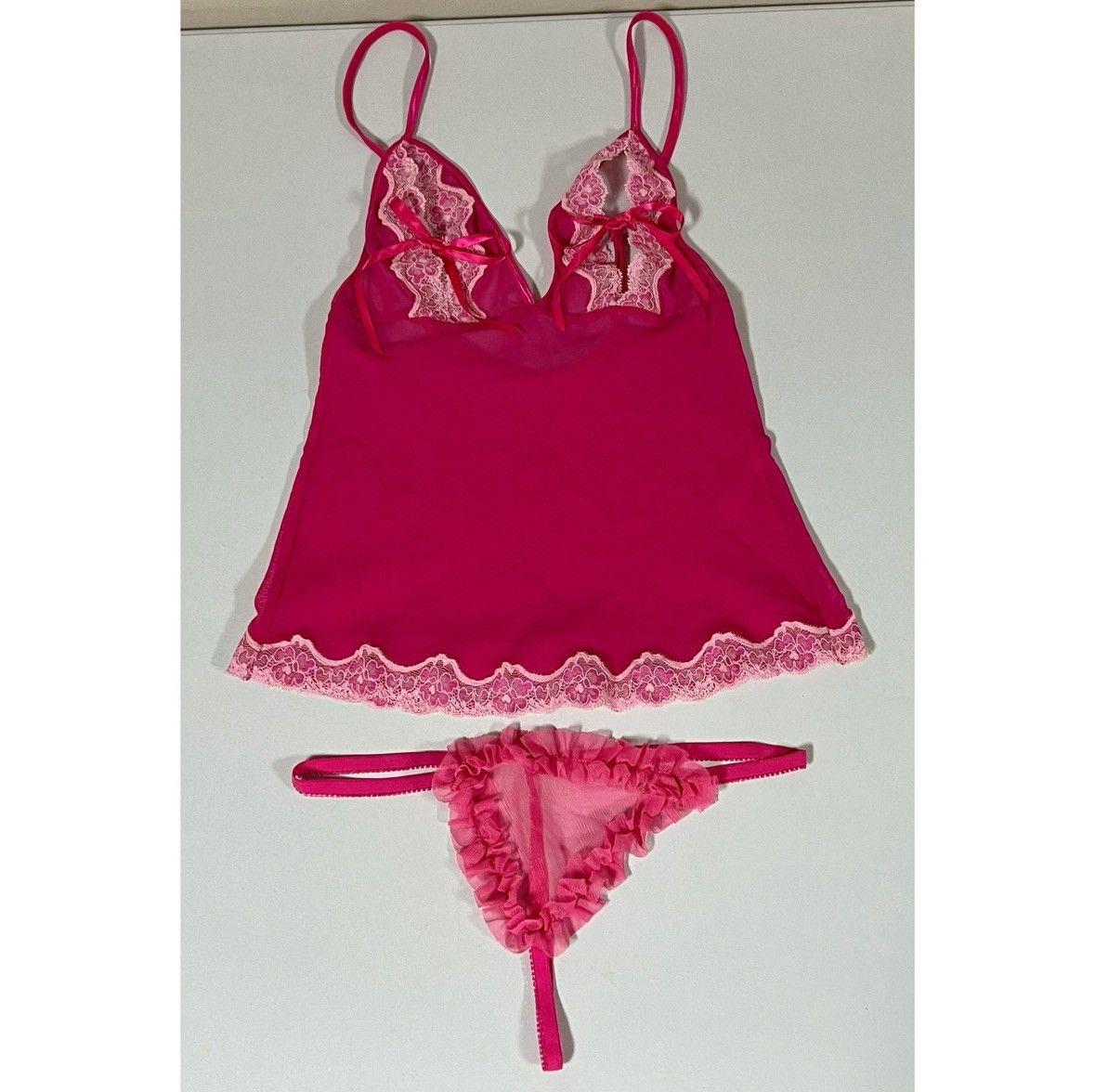 Victoria's Secret VS ‘Sexy Little Things’ Magenta Lingerie Matching Set Size S Size S / US 4 / IT 40 - 1 Thumbnail