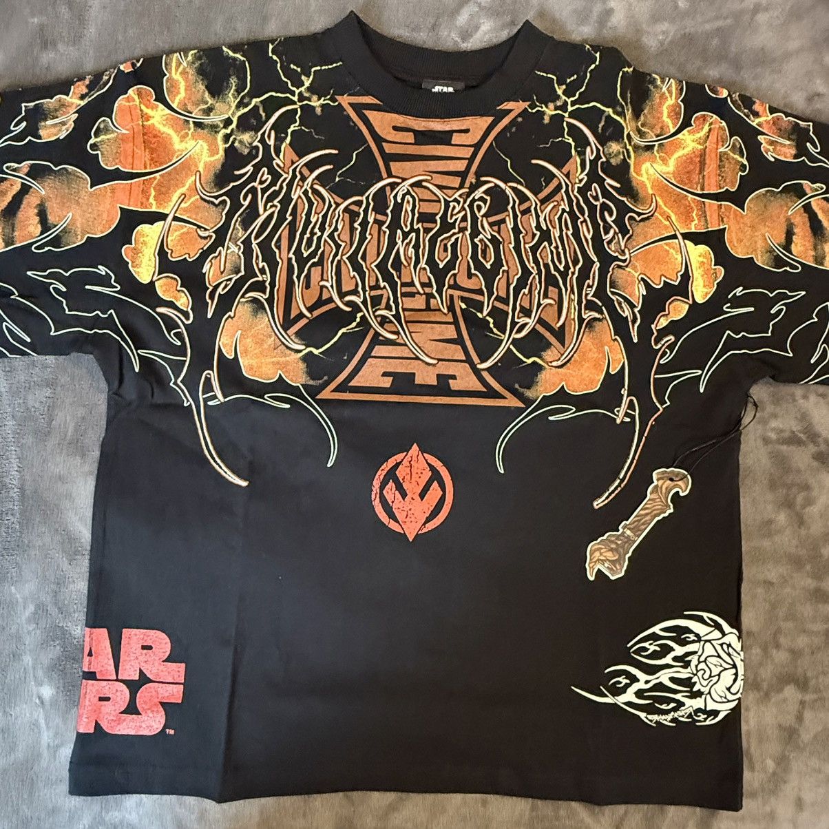 Civil Regime Civil Regime x Star Wars Darth Wyyrlok size SM Size US S / EU 44-46 / 1 - 2 Thumbnail