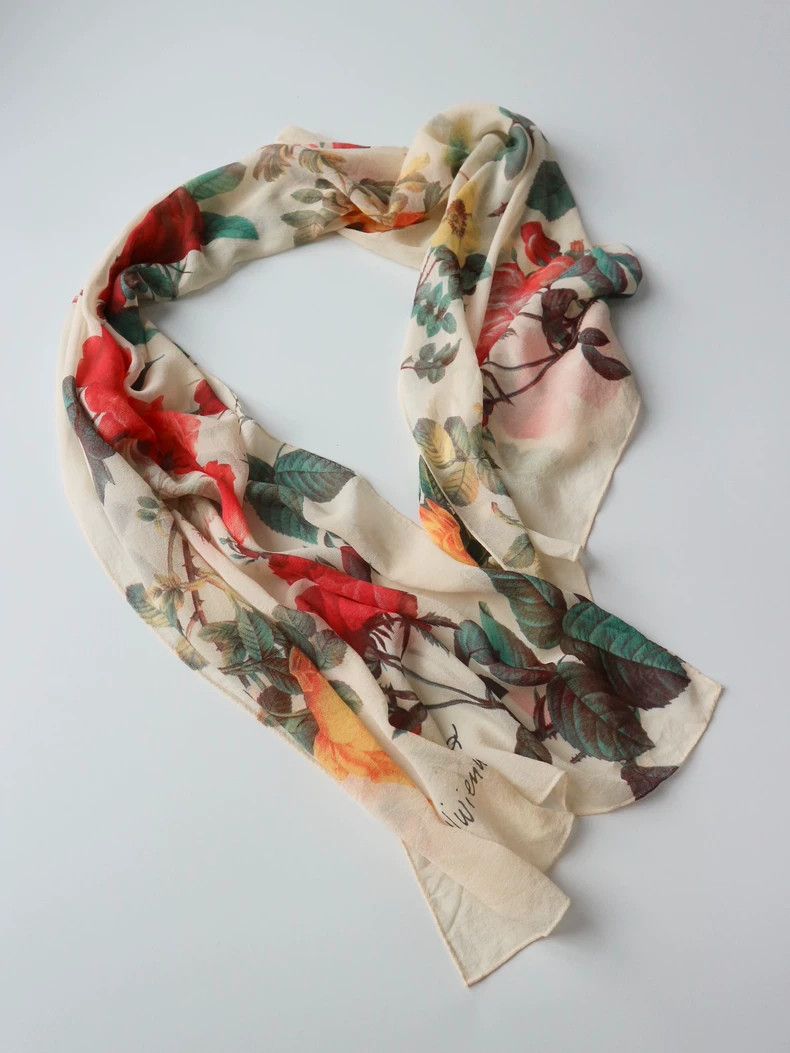 Vivienne Westwood Vivienne Westwood Medieval runway rose scarf Size ONE SIZE - 5 Thumbnail