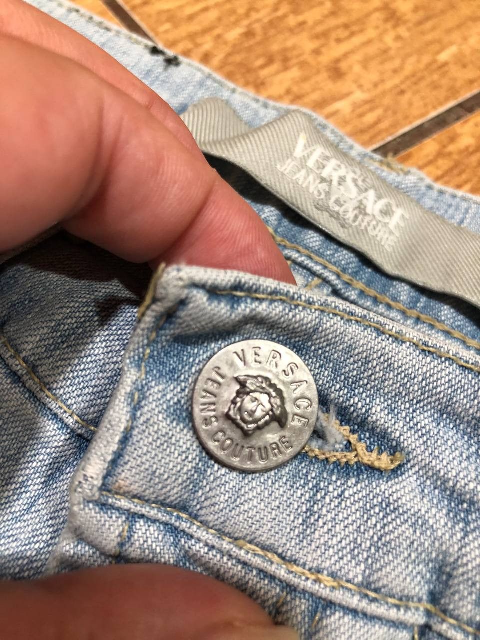Versace Luxury Versace Denim Jeans Straight Design Size 26" / US 2 / IT 38 - 2 Thumbnail