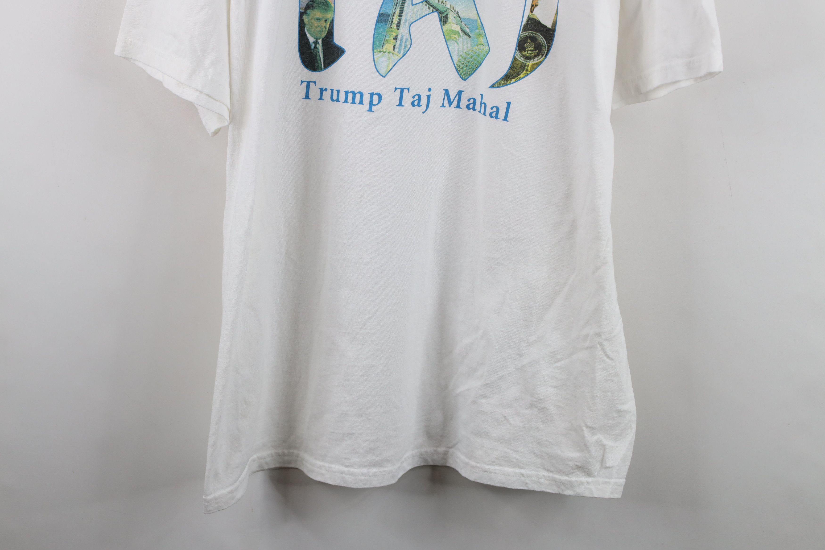 Vintage Vintage Y2K Spell Trump Taj Mahal Short Sleeve T-Shirt White Size US XL / EU 56 / 4 - 3 Thumbnail